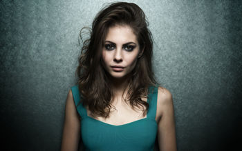 Willa Holland screenshot