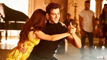 Yami Gautam Hrithik Roshan  Kaabil screenshot