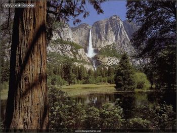 Yosemite Falls screenshot